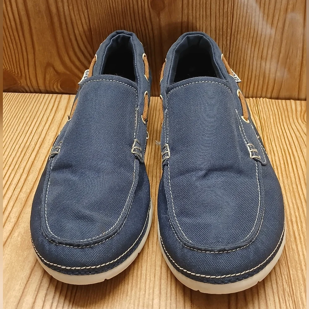 Crocs Men's Blue Casual Loafers - Picture 6 of 16